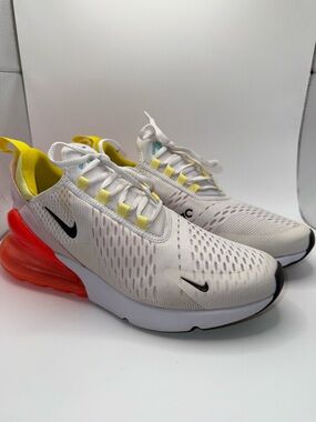 Nike Women's Air Max 270 sneakers White Bright Crimson & Black SZ 9.5 (used)